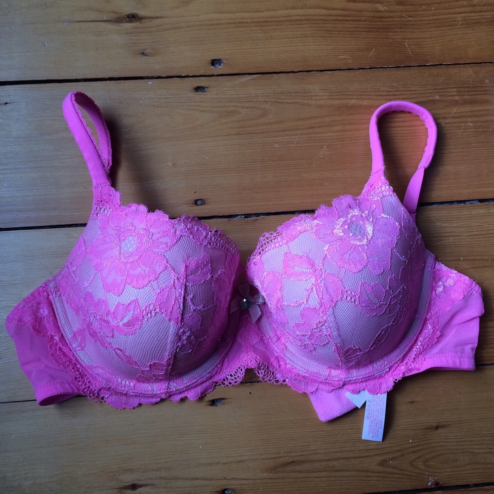 Victoria's Secret - Dream Angels Lined Demi - 34DD
